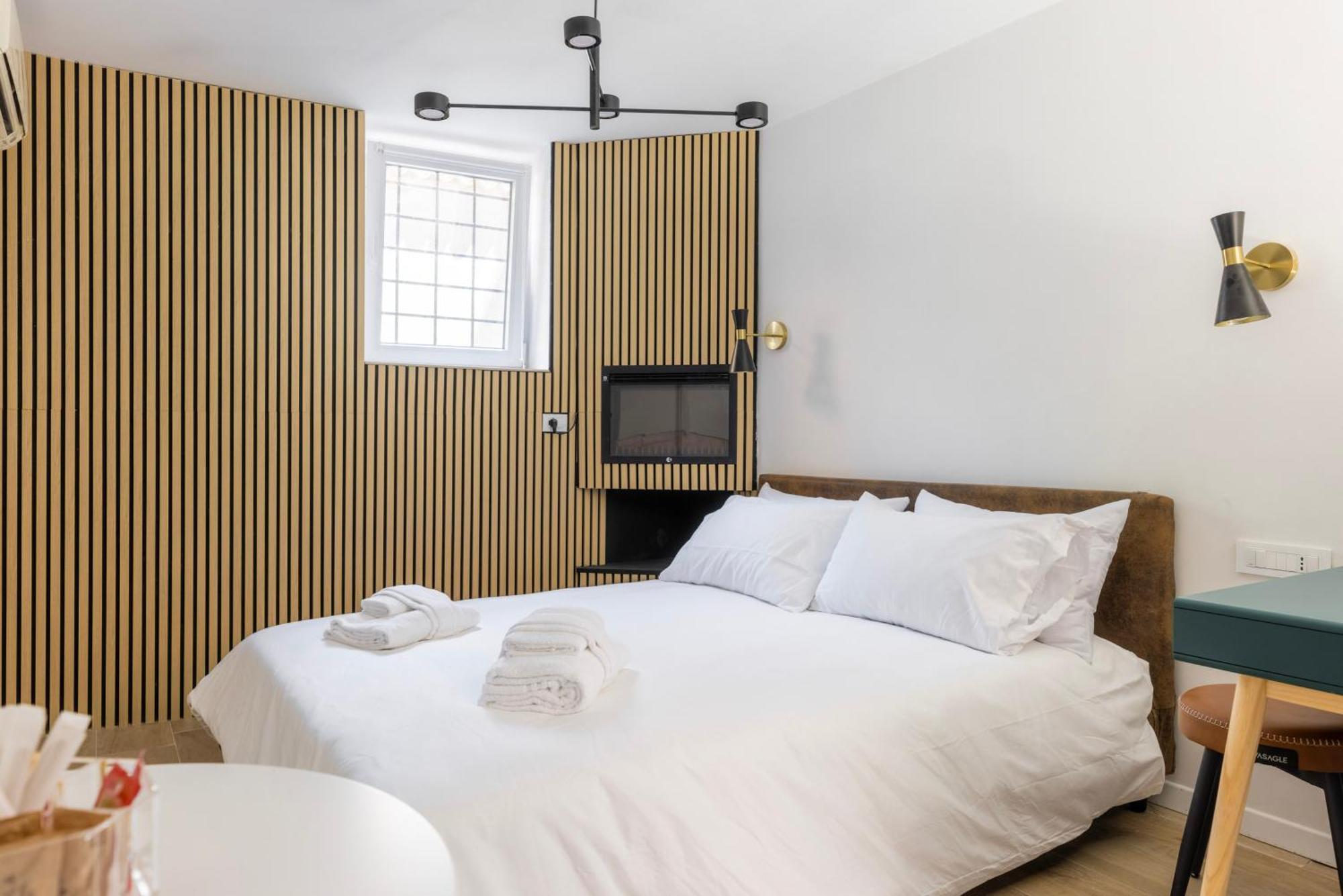 Apartment Mauvesweetrhome 4 *